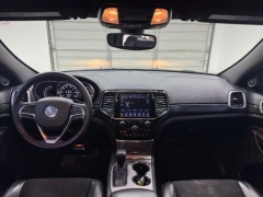 Used 2019  Jeep Grand Cherokee 4d SUV 4WD Laredo Altitude at NEXCAR near Spring, TX