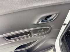 Used 2019  Chevrolet Trax 4d SUV FWD LT at NEXCAR near Spring, TX