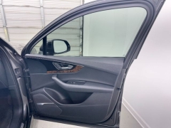 Used 2018  Audi Q7 4d SUV 3.0T Prestige at NEXCAR near Spring, TX