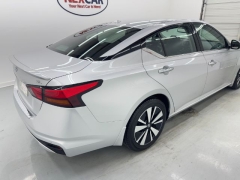 Used 2020  Nissan Altima 4d Sedan FWD 2.5L SL at NEXCAR near Spring, TX