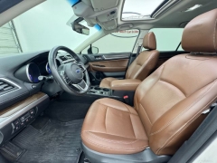 Used 2019  Subaru Outback 4d SUV 2&period;5i Touring at NEXCAR near Spring&comma; TX