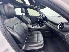 Used 2020  Alfa Romeo Giulia 4d Sedan RWD Sport at NEXCAR near Spring&comma; TX