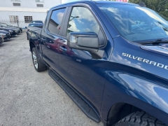 Used 2019  Chevrolet Silverado 1500 2WD Crew Cab RST at NEXCAR near Spring, TX