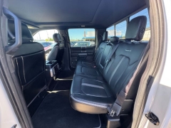 Used 2018  Ford F-150 4WD SuperCrew Platinum 5 1/2 at NEXCAR near Spring, TX