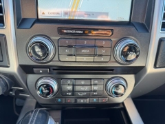 Used 2018  Ford F-150 4WD SuperCrew Platinum 5 1/2 at NEXCAR near Spring, TX