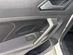 Used 2022  Volkswagen Tiguan 2.0T SE FWD at NEXCAR near Spring, TX