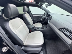 Used 2019  Volkswagen Jetta 4d Sedan 1&period;4T R-Line at NEXCAR near Spring&comma; TX