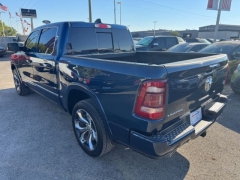 Used 2019  Ram 1500 2WD Crew Cab Limited at NEXCAR near Spring, TX