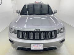 Used 2019  Jeep Grand Cherokee 4d SUV 4WD Laredo Altitude at NEXCAR near Spring, TX