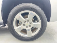 Used 2017  Chevrolet Tahoe 4d SUV RWD Premier at NEXCAR near Spring&comma; TX