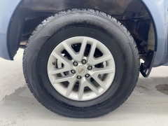 Used 2017  Nissan Frontier 2WD Crew Cab SV at NEXCAR near Spring&comma; TX