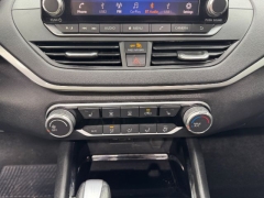 Used 2022  Nissan Altima 2&period;5 SV Sedan at NEXCAR near Spring&comma; TX