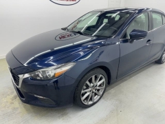 Used 2018  Mazda Mazda3 4d Sedan Touring Auto at Nexcar near Spring&comma; TX