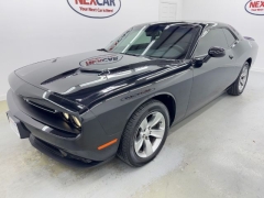 Used 2019  Dodge Challenger 2d Coupe RWD SXT at NEXCAR near Spring&comma; TX