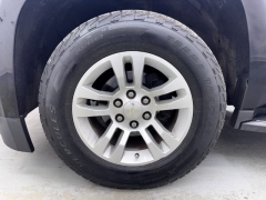 Used 2020  Chevrolet Tahoe 4d SUV 4WD LT at NEXCAR near Spring&comma; TX