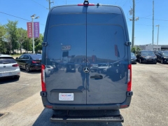 Used 2019  Mercedes-Benz Sprinter 2500 Crew Van 144" WB High Roof 9100 GVW V6 at NEXCAR near Spring&comma; TX