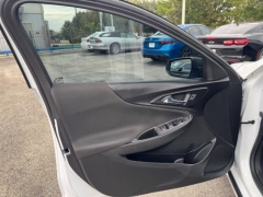 Used 2021  Chevrolet Malibu 4dr Sdn LT at Nexcar near Spring&comma; TX