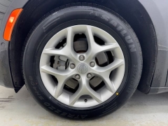 Used 2020  Chrysler Pacifica 4d Wagon Limited at NEXCAR near Spring&comma; TX