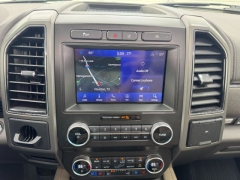 Used 2020  Ford Expedition 4d SUV 2WD XLT at NEXCAR near Spring&comma; TX