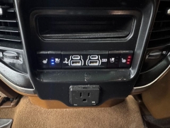 Used 2019  Ram 1500 4WD Crew Cab Longhorn at NEXCAR near Spring&comma; TX