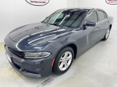 Used 2019  Dodge Charger 4d Sedan RWD SXT at NEXCAR near Spring&comma; TX