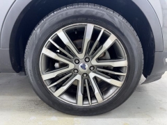 Used 2018  Ford Explorer 4d SUV 4WD Platinum at NEXCAR near Spring&comma; TX