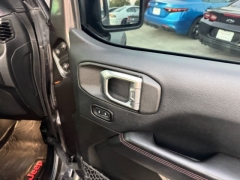 Used 2018  Jeep Wrangler Unlimited 4d SUV 4WD Rubicon at NEXCAR near Spring, TX