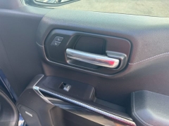 Used 2019  Chevrolet Silverado 1500 2WD Crew Cab RST at NEXCAR near Spring, TX