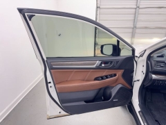 Used 2019  Subaru Outback 4d SUV 2&period;5i Touring at NEXCAR near Spring&comma; TX