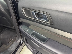 Used 2018  Ford Explorer XLT 4WD at NEXCAR near Spring&comma; TX