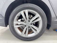 Used 2019  Volkswagen Jetta 4d Sedan 1&period;4T R-Line at NEXCAR near Spring&comma; TX