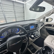 Used 2021  Chrysler Voyager LXI FWD at NEXCAR near Spring, TX