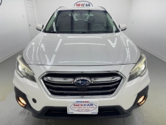 Used 2019  Subaru Outback 4d SUV 2&period;5i Touring at NEXCAR near Spring&comma; TX