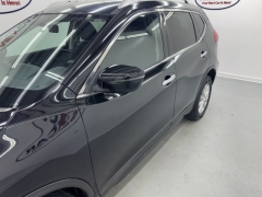 Used 2017  Nissan Rogue 4d SUV AWD SV at NEXCAR near Spring&comma; TX