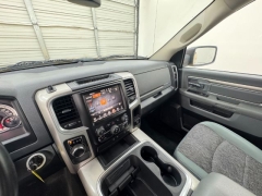 Used 2016  Ram 1500 2WD Crew Cab Lone Star at NEXCAR near Spring&comma; TX