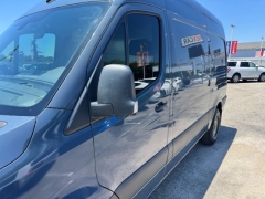 Used 2019  Mercedes-Benz Sprinter 2500 Crew Van 144" WB High Roof 9100 GVW V6 at NEXCAR near Spring&comma; TX