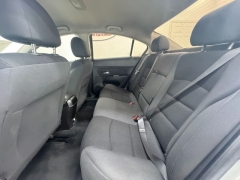 Used 2016  Chevrolet Cruze Limited 4d Sedan LT w/1LT Auto at NEXCAR near Spring, TX