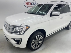 Used 2021  Ford Expedition Max Platinum 4x4 at NEXCAR near Spring, TX