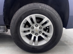 Used 2019  Chevrolet Suburban 4d SUV 4WD LT at NEXCAR near Spring&comma; TX