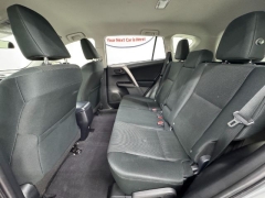 Used 2018  Toyota RAV4 4d SUV FWD LE at NEXCAR near Spring&comma; TX