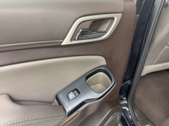 Used 2020  GMC Yukon 4d SUV RWD Denali at NEXCAR near Spring, TX