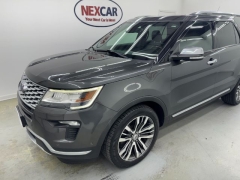Used 2018  Ford Explorer 4d SUV 4WD Platinum at NEXCAR near Spring&comma; TX