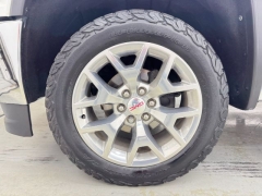 Used 2018  GMC Sierra 1500 2WD Crew Cab 143&period;5" SLT at NEXCAR near Spring&comma; TX