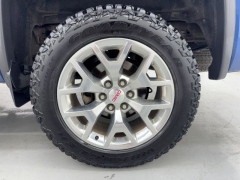 Used 2017  GMC Sierra 1500 2WD Crew Cab SLT Texas Premium Pkg at NEXCAR near Spring&comma; TX