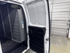 Used 2017  Chevrolet Express Van 2500 Van at NEXCAR near Spring&comma; TX