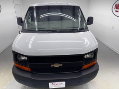 Used 2017  Chevrolet Express Van 2500 Van at NEXCAR near Spring&comma; TX