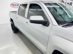 Used 2018  Chevrolet Silverado 1500 2WD Crew Cab LT at NEXCAR near Spring&comma; TX