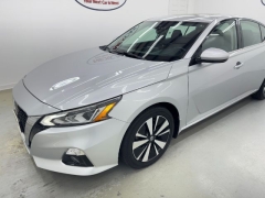 Used 2020  Nissan Altima 4d Sedan FWD 2.5L SL at NEXCAR near Spring, TX