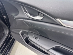 Used 2017  Honda Civic Sedan 4d Touring at NEXCAR near Spring, TX