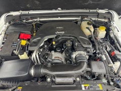 Used 2021  Jeep Gladiator Sport S 4x4 at NEXCAR near Spring&comma; TX